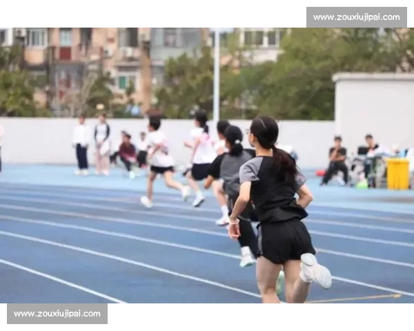 田径赛场上的速度与激情全程追踪精彩瞬动瞬间记录