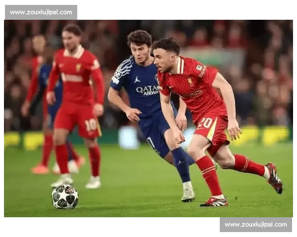 足球赛场风云再起：豪门对决揭示新一轮冠军争夺战的玄机